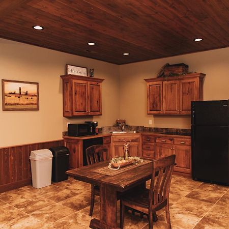 Sojourner'S Lodge & Log Cabin Suites Dundee Luaran gambar