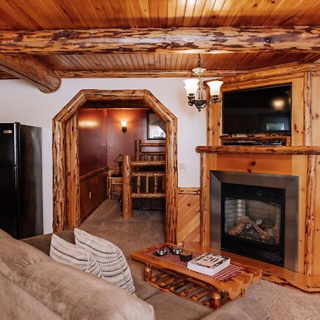 Sojourner'S Lodge & Log Cabin Suites Dundee Luaran gambar