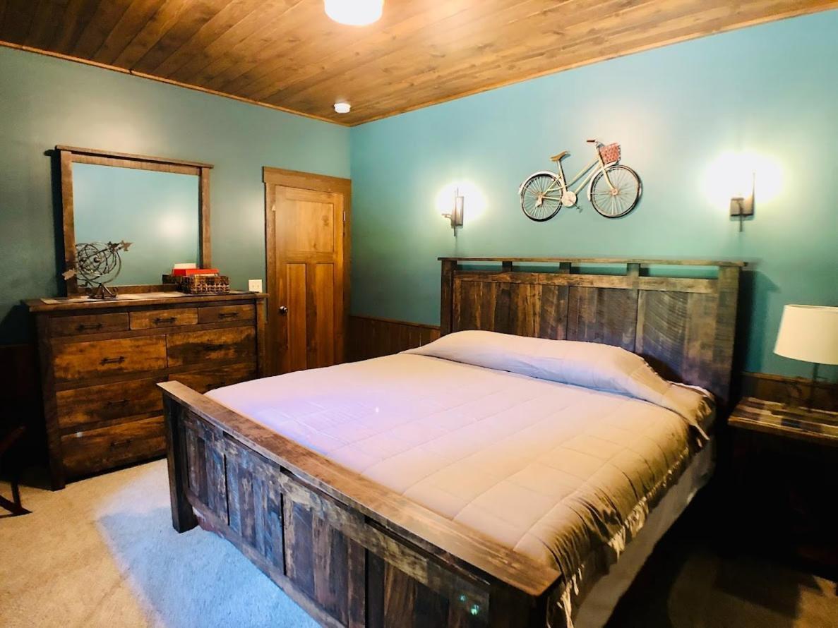 Sojourner'S Lodge & Log Cabin Suites Dundee Luaran gambar