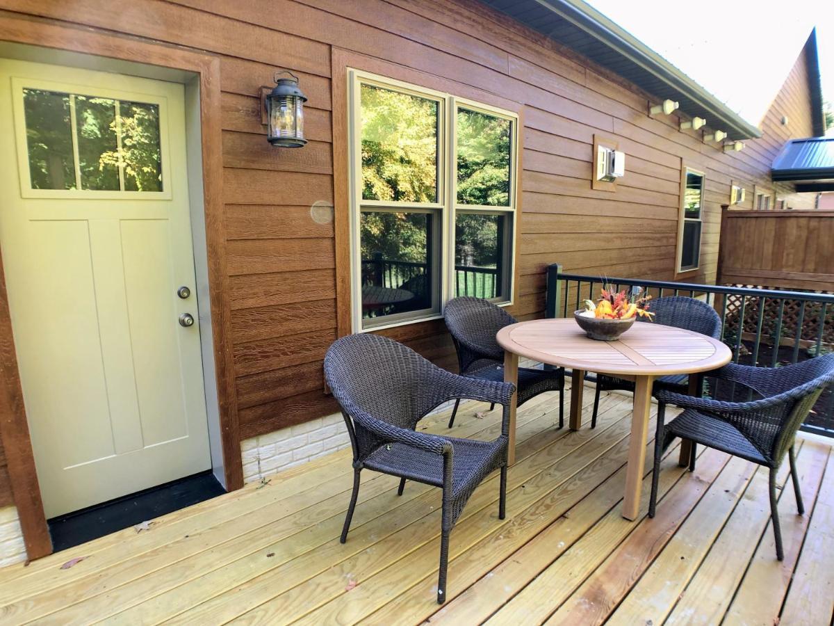 Sojourner'S Lodge & Log Cabin Suites Dundee Luaran gambar