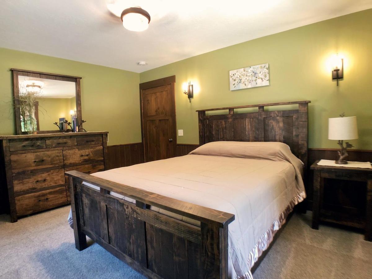 Sojourner'S Lodge & Log Cabin Suites Dundee Luaran gambar