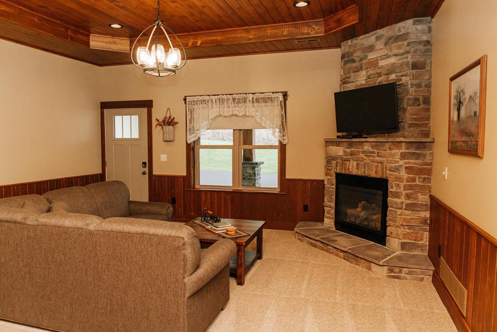 Sojourner'S Lodge & Log Cabin Suites Dundee Luaran gambar
